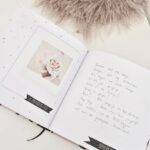 KIDOOZ Invulboek 'Mijn eerste jaar' - sfeerfoto 4 - invulboekjes.nl