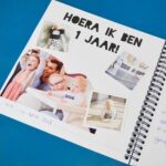 Studio Ins & Outs 'Kijk mij eens' 1-4 jaar - Monochrome - binnenkant - invulboekjes.nl