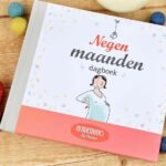Memorybooks by Pauline - Negen maanden dagboek - voorkant 2 - invulboekjes.nl