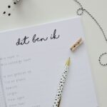 Creations of Happiness - Hello, here I am! Kraambezoekboek 2