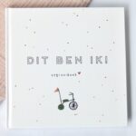 Huisje no.56 & Alijt - Dit ben ik! - Opgroeiboek - voorkant