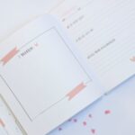 Huisje no.56 - Babyboek 0-12 maanden - Roze - binnenkant 4