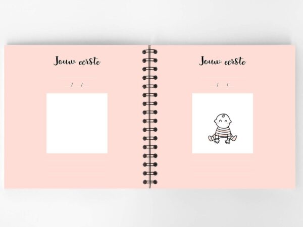 Atelier Pix - Hallo baby - Eerste jaar boek - Roze - 9 - invulboekjes.nl