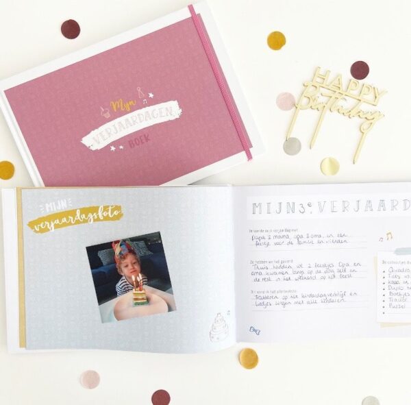 Maan Amsterdam Universe - Mijn verjaardagenboek - Roze - Afbeelding 2