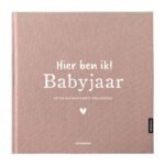 Pink Peach Mijn Babyjaar Invulboek Linnen Rozerood (1)