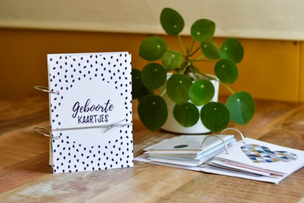 SUS Design Bewaarbundel geboortekaartjes - Zwart-wit stip - A5 - Afbeelding 2