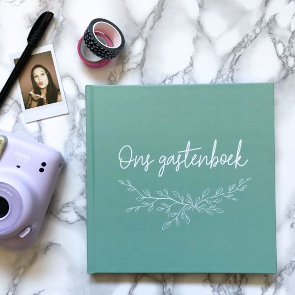 Bonjour to you - Gastenboek Bruiloft - Sage Green