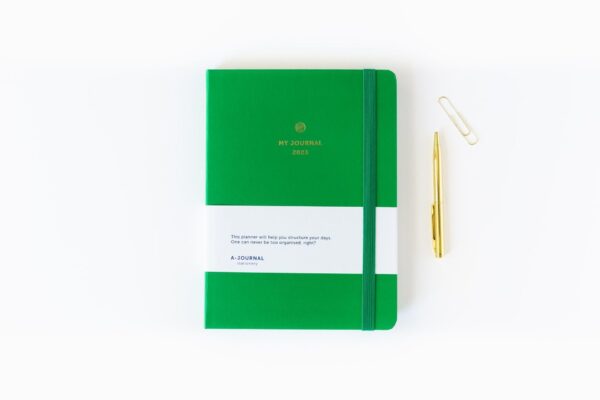 My A Journal Jaaragenda 2023 Bright Green (1)