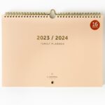 A Journal 16 Maanden Familieplanner 2023 2024 – Beige 2