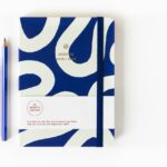A Journal 16 Maanden Agenda 2023 2024 Flow Blue 2
