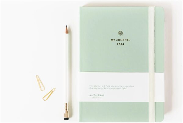 My A Journal Jaaragenda 2024 Mintgroen (2)
