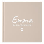 Ontwerp Je Eigen Oppasboek Beige Heart (1)
