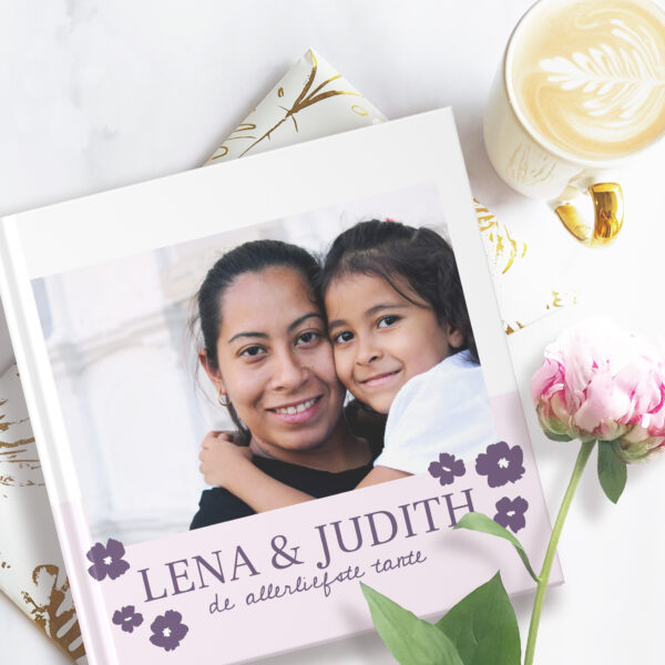 Ontwerp Je Eigen Tante & Ik Herinneringsboek Purple Perfect (1)