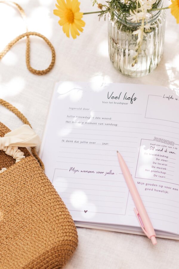 Ontwerp Je Eigen Gastenboek Bruiloft Modern Date Beige (5)