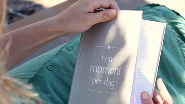 Een Moment Per Dag Video Voorbeeld2