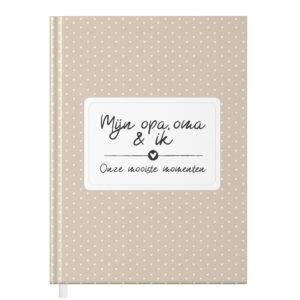 Fyllbooks Mijn Opa, Oma & Ik Invulboek Beige Hearts (2)