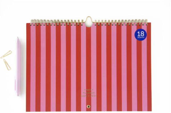 Fabrique 18 Maanden Familieplanner 2025-2026 – Stripes Pink - Afbeelding 2