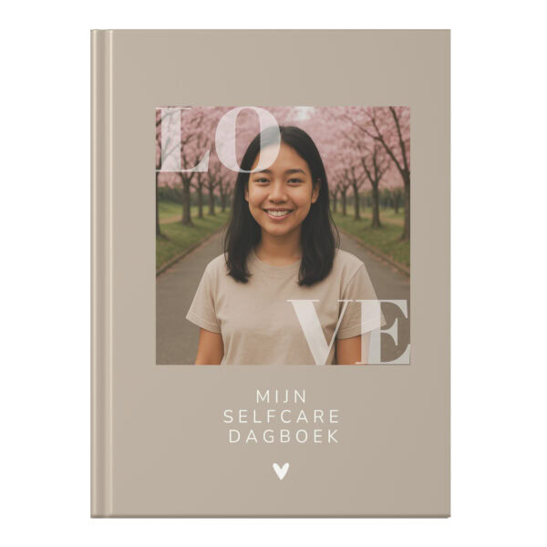 Mockup Dagboek Voor Selfcare Taupe Love