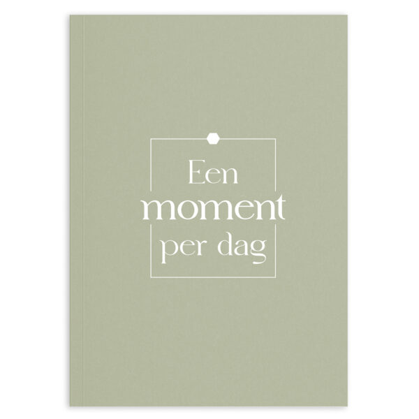 Mockup Een Moment Per Dag Olifjgroen