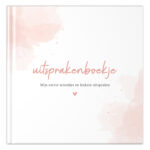 Mockup Voorkant Watercolour Roze Uitsprakenboekje
