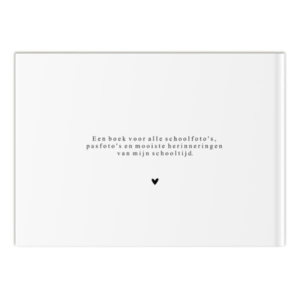 Schoolfotoboek Mockup Cover Zwart Wit Achterkant