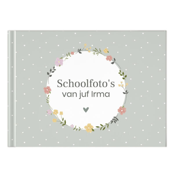 Schoolfotoboek Mockup Voorkant Def Leerkrachten Flowers