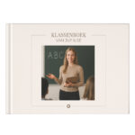 Schoolfotoboek Mockup Voorkant Leerkracht Brown Heart