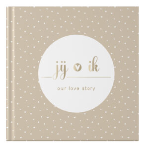 Mockup Voorkant Liefdesboek Camel Dots