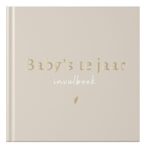 Mockup Voorkant Babyboek Beige Goudfolie