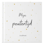 Mockup Voorkant Opgroeiboek Oker Dots